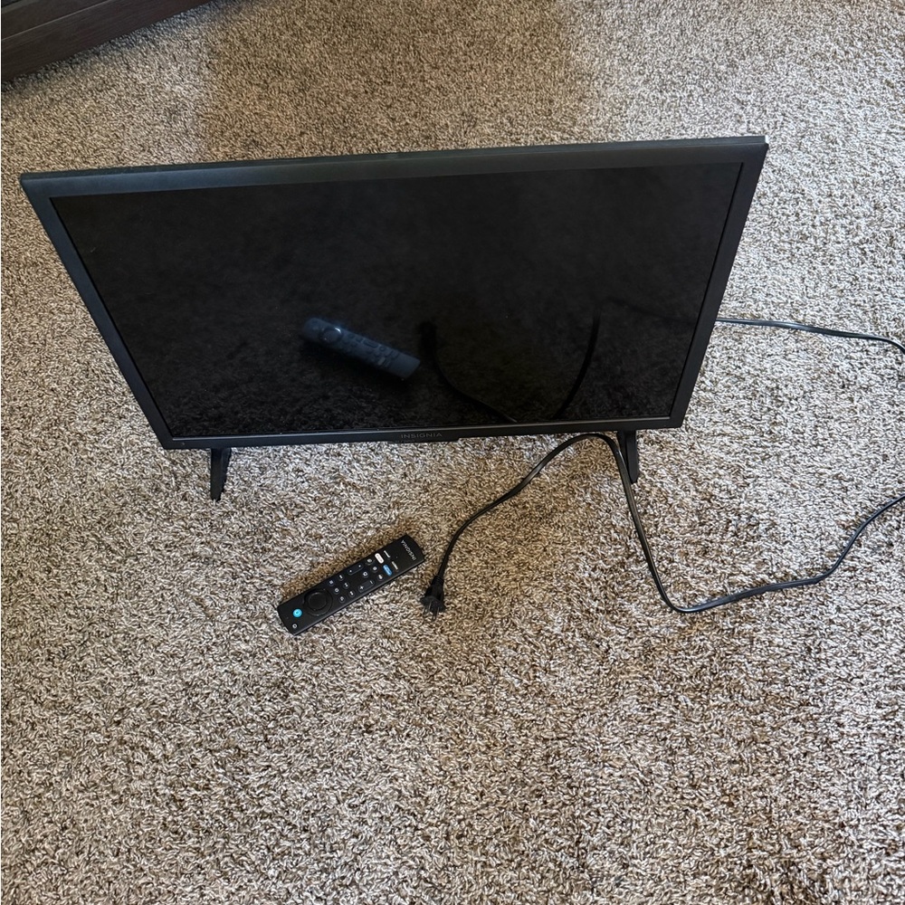 Insignia 24” tv